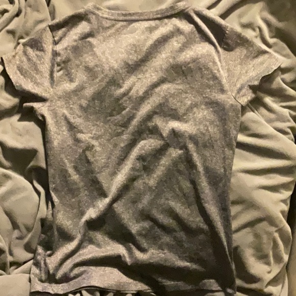 90 degree by reflex grey v-neck workout tee - Picture 2 of 2